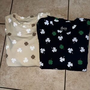Women’s D & Co clover shirt bundle XS